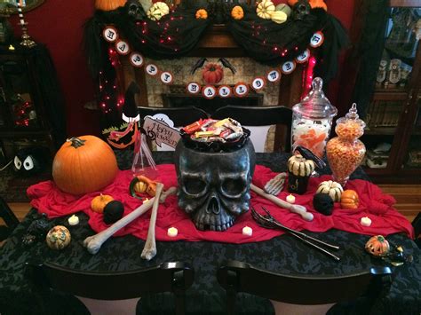 In order to execute this design trend in a way that is creepy cute and not creepy cheesy, make sure to keep the following. Victorian Gothic HALLOWEEN!!!!!! A Home Tour: Today, the ...