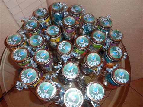 Here are some alexandra's wonderful photos and ideas: Boileau Brothers: Under the Sea Party Decorations