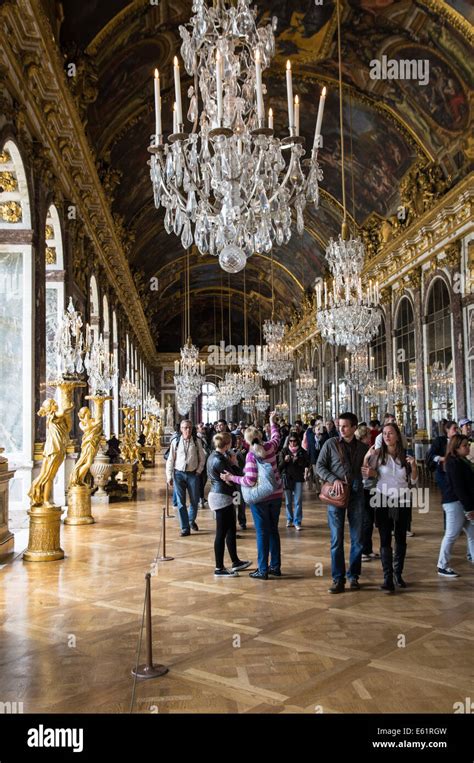 Versailles Hall Of Mirrors Hi Res Stock Photography And Images Alamy
