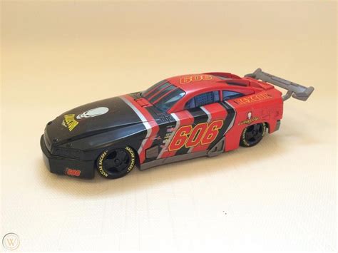 How junior made his nascar riches. Rare Hasbro Nascar Racers 2000 Toy 'Stunt' Car Lot ...
