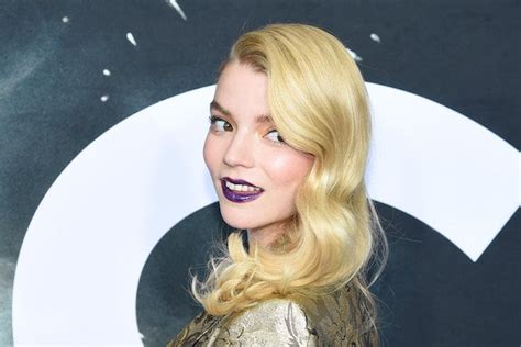 Anya Taylor Joy To Star On Netflix Limited Series The Queens Gambit