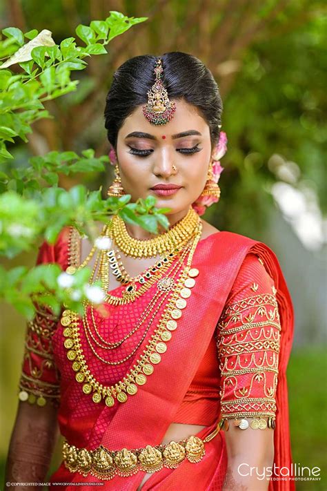 Hindu Wedding Photoshoot Kerala Hindu Wedding Ceremony Hindu Couple Photography