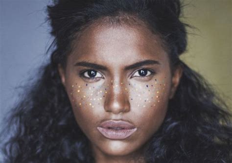 Rainbow Coloured Freckles Are The Next Big Beauty Trend Heres A Demo Video Metro News