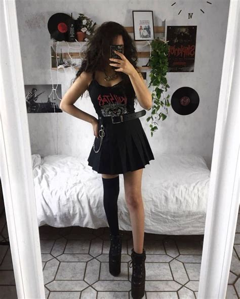 𝖘𝖐𝖞𝖉𝖆𝖓𝖈𝖊𝖕𝖑 On Instagram “ramalamax Styling Our Black Tennis Skirt With Belt Loops And Black