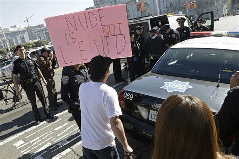 4 arrested for defying San Francisco's nudity ban - CBS News