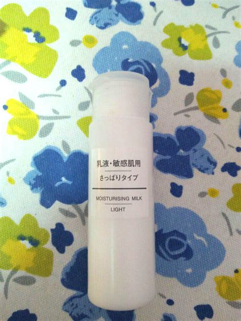 muji light moisturizer 50ml beauty and personal care face face