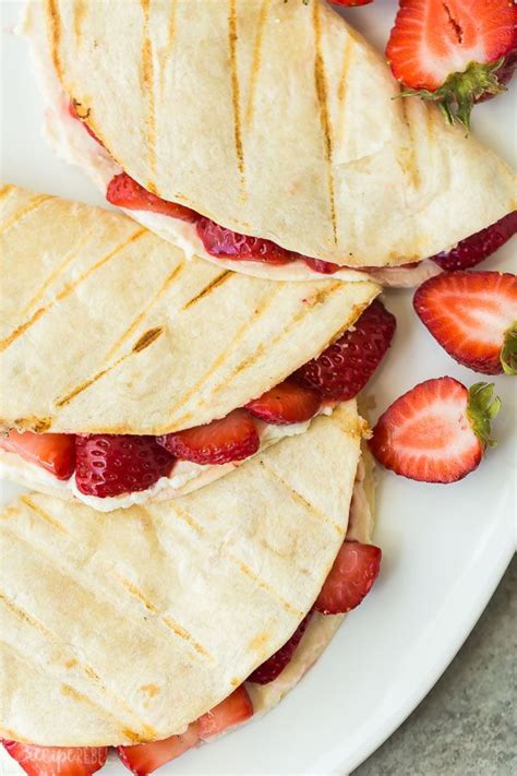 These Strawberry Cheesecake Quesadillas Are A Simple Grilled Dessert Recipe That Is Easy To