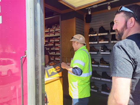 Shoemobile comes to FP&M – Inside FP&M – UW–Madison