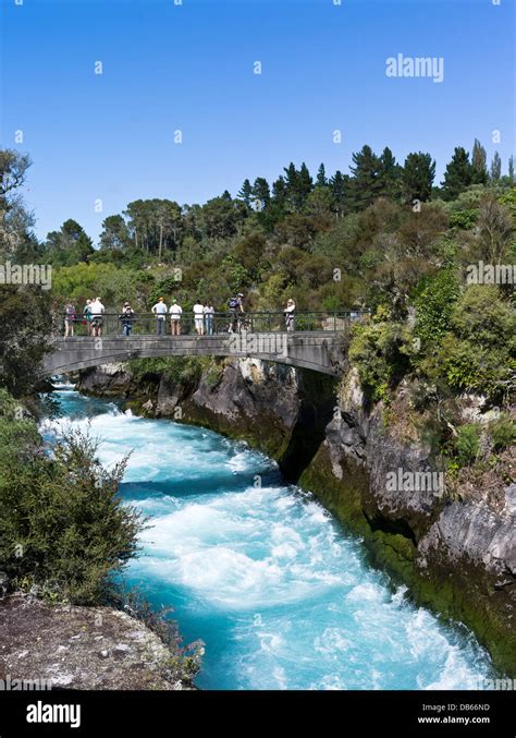 Dh Huka Falls Waikato River Taupo New Zealand Tourists Viewing