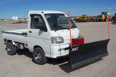 00 Daihatsu Mini Truck Wsnow Plow