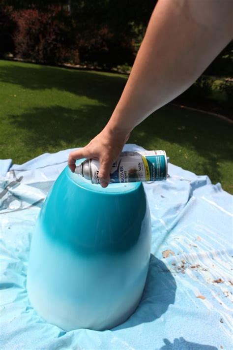 Pot Of Golderrturquoise Diy Ombre Spray Painting