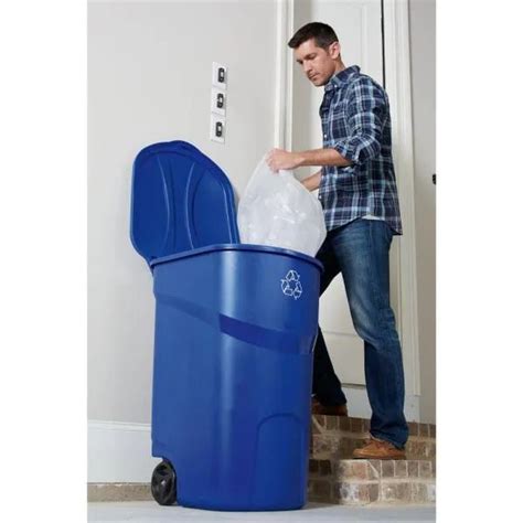 Rubbermaid 45 Gal Roughneck Blue Wheeled Recycling Trash Container 1884496 Recycle Trash