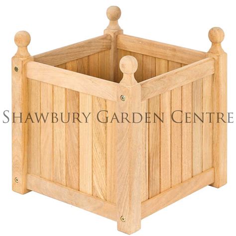 Versailles planters similar in function but different in style are our versailles planters. Alexander Rose Roble Hardwood Versailles-Style Box Planter