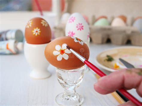 Coloring Easter Eggs Stock Photo Image Of Greetings 39130012
