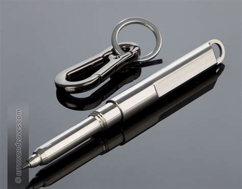 Arrow And Eaves Keychain Pen