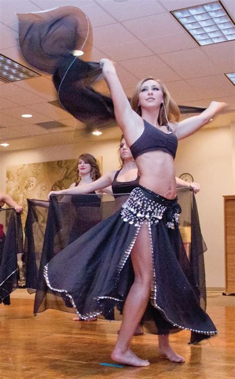 Belly Dance Club Gears Up For Its First Showcase Of The Year Grand Valley Lanthorn