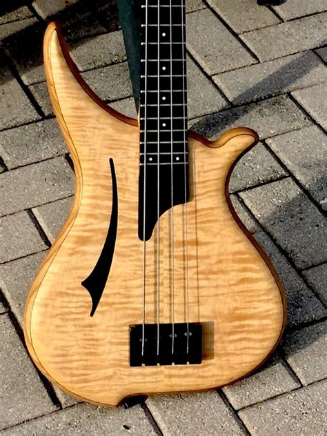1990 Tune Wb4 Qm Prototype 4 String Bass The Guitar Broker