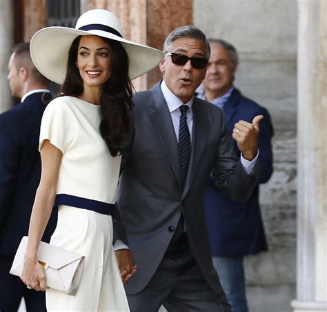 Esposa De George Clooney Encanta O Mundo Com Beleza E Inteligência