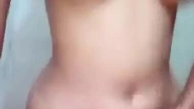 Surat Gal Naked Mms Selfie Episode Goes Live On Xvideos Indian Tube Porno