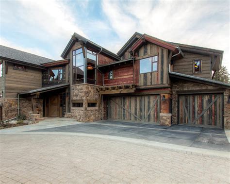The cool thing about steel is that it can form the door's core, or interior layer, but then get overlaid with something like a wood composite that gives it a more rustic, traditional look. Rustic Garage Door Home Design Ideas, Pictures, Remodel ...