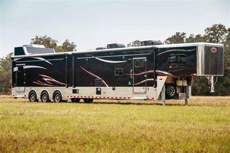 2018 New Sundowner All Aluminum Custom 5th Wheelgooseneck Toy Hauler