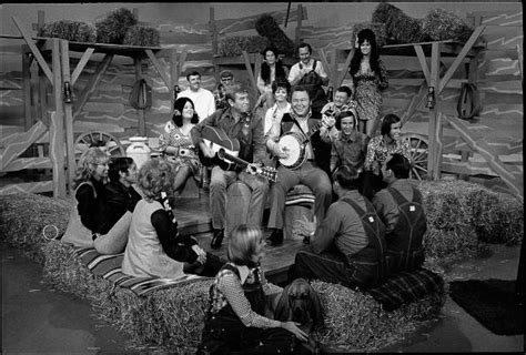 Heres What Happened To The Hee Haw Cast After The Iconic Show Ended