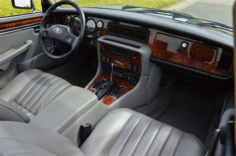 Showcase honda proudly serving the following communities phoenix, scottsdale. Jaguar XJ Series III V12 - Lex Classics