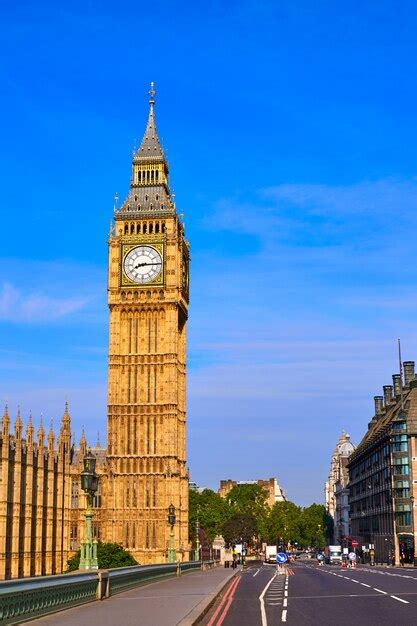 Premium Photo Big Ben Clock Tower In London England