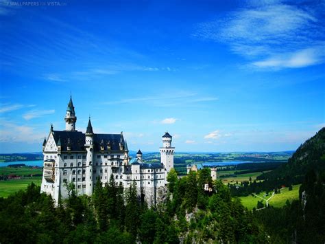 Best Castles To Visit Around The World Ealuxecom