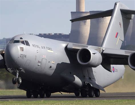 The boeing c 17 globemaster 3. RAF C17 Globemaster | At Abingdon Airshow 2009 | Bernie C ...