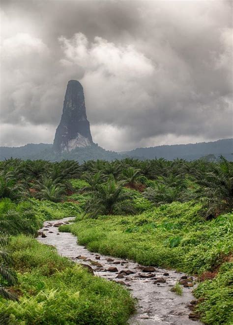The Dark Tower of São Tomé » Tripfreakz.com
