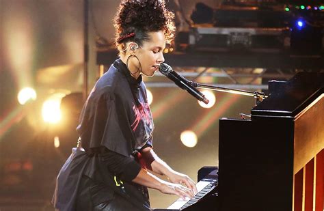 ‘here By Alicia Keys Review The Rewards Of Risk Taking Wsj