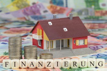 Haus finanzieren ohne eigenkapital rechner. Baufinanzierung - Sparen für Haus und Heim