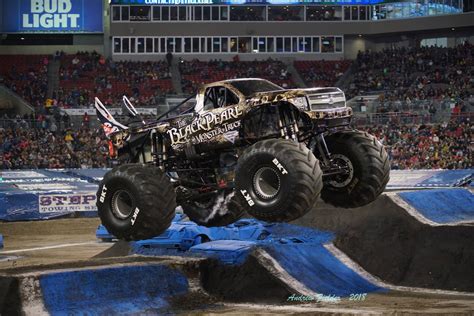 over-bored-tampa-monster-jam-2018-004 | Over Bored Monster Truck | Official Website of the Over 
