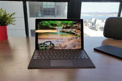 بررسی Microsoft Surface Pro 7 هنوز بهترین تبلت ویندوز که می توانید