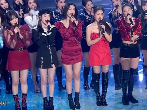 South Korean Girls Korean Girl Groups Seulgi Red Velvet Mini Dress Dresses Fashion