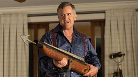 Bruce Campbell Plays Santa Claus On Tonights Episode Of The Librarians