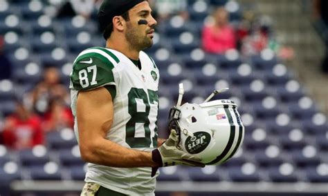 Jets Eric Decker Nominated For Salute To Service Award