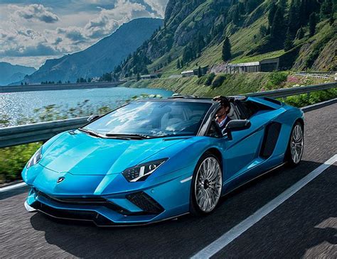 Lamborghinis Aventador S Takes Off Its Top Just Like The Hard Top