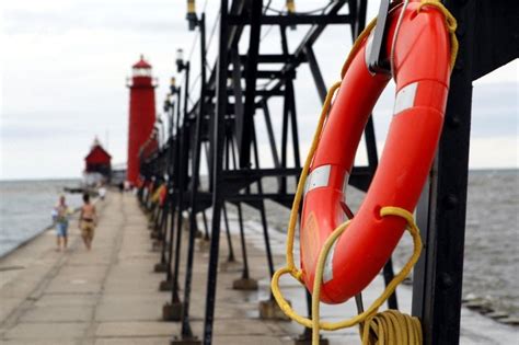 21 Million Repair To Close Iconic Lake Michigan Pier For Nearly A