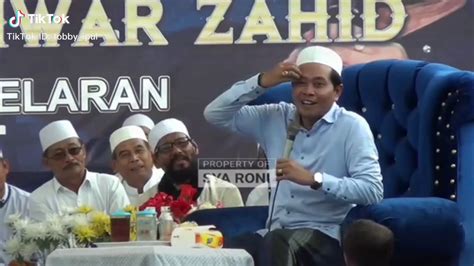 Kumpulan pantun lucu tentang cinta, rindu, pacar romantis, sahabat gokil, gombal, penuh humor jenaka bikin ketawa, dan ada nasihat bijak. Ceramah lucu banget bikin orang ketawa - YouTube