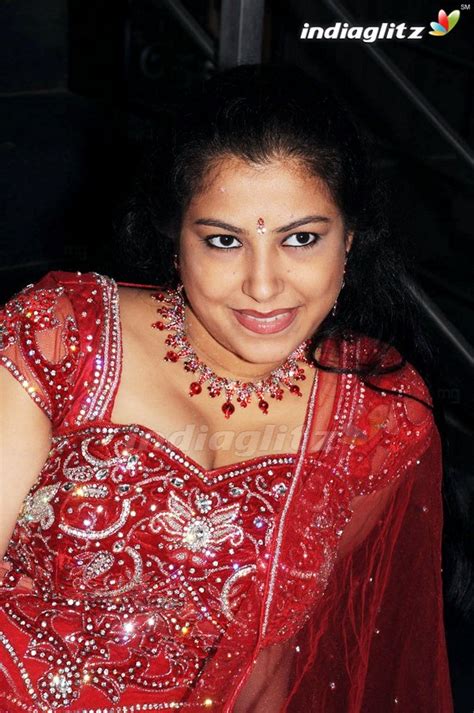 Anusha Photos Tamil Actress Photos Images Gallery Stills And Clips