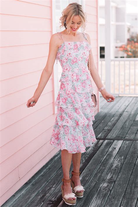 What To Wear To A Summer Wedding Summer Wedding Guest Dress Ideas Straight A Style