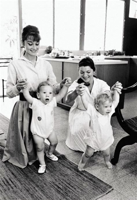 1961 Audrey Hepburn And Her Children Audrey Hepburn Photos Audrey