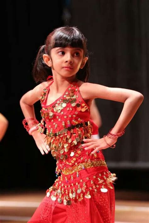 Indian Girldance Vector Illustration Beautiful Girl Dancing Indian Classical Dance Stock Clip