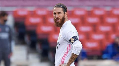 Zinedine Zidane Confident Sergio Ramos Will Extend Real Madrid Stay