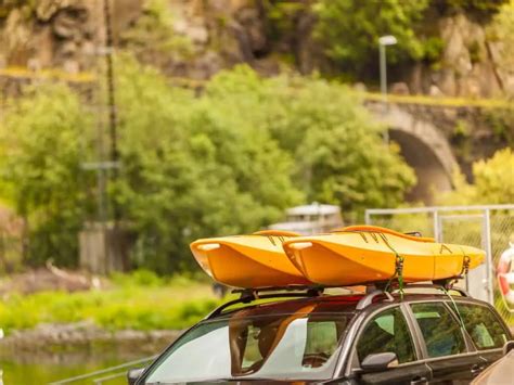 How To Strap Two Kayaks To A Roof Rack Its Easier Than It Seems