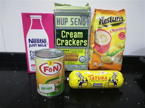 Potong kek dengan menggunakan gigi floss atau pisau nipis yang tajam. Resepi Mudah Kek Cheesekut - ieyra.com