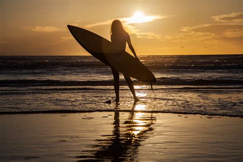 Sea Surfing Women Silhouette Wallpapers Hd Desktop And Mobile Backgrounds