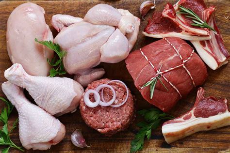 Pork is considered a red meat because it contains more myoglobin than chicken or fish. Red Meat vs. White Meat: Which is Healthier? | Nutrition ...